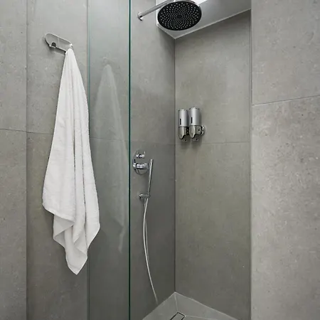 Appartement Thalpos 3 Refined Living In Center Thessalonique