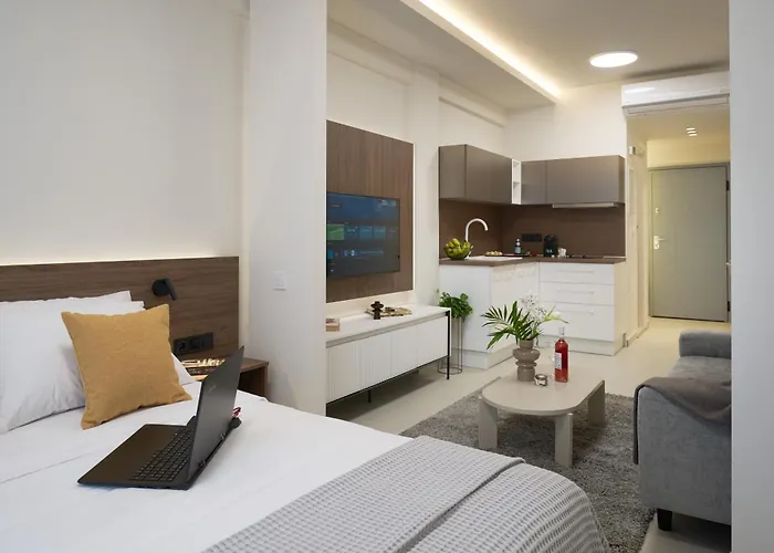 Thalpos 3 Refined Living In Center * Soluň